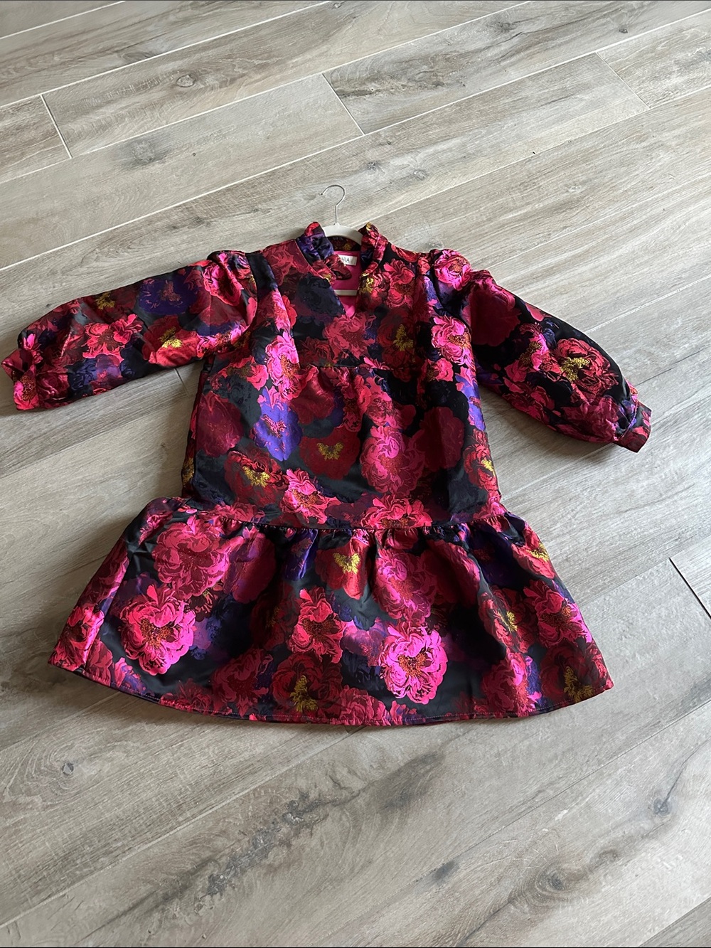 Avara women’s Floral Jacquard Peplum Dress in Fuchsia and Black